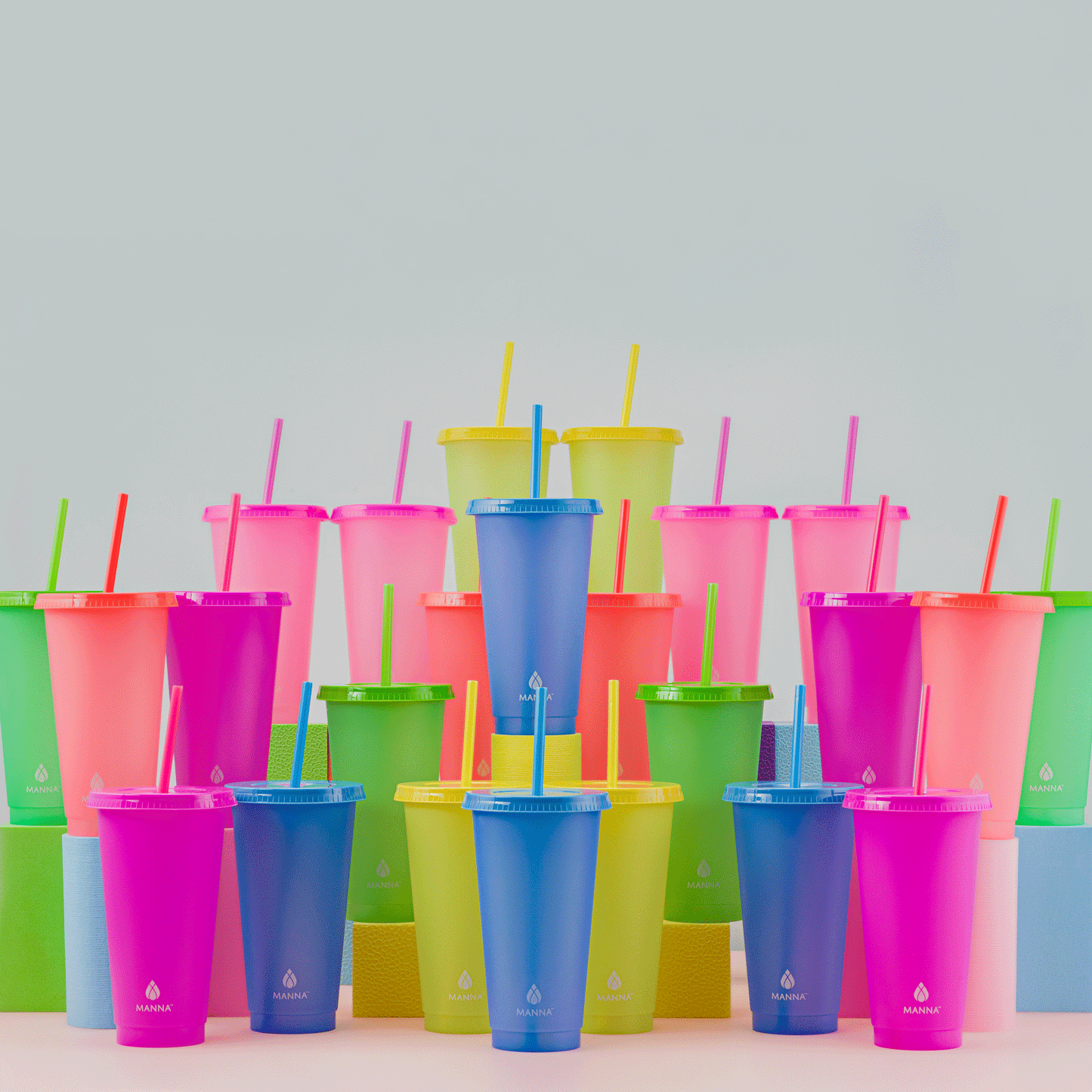 24-piece-original-color-changing-cup-set-f8 A0029811.gif