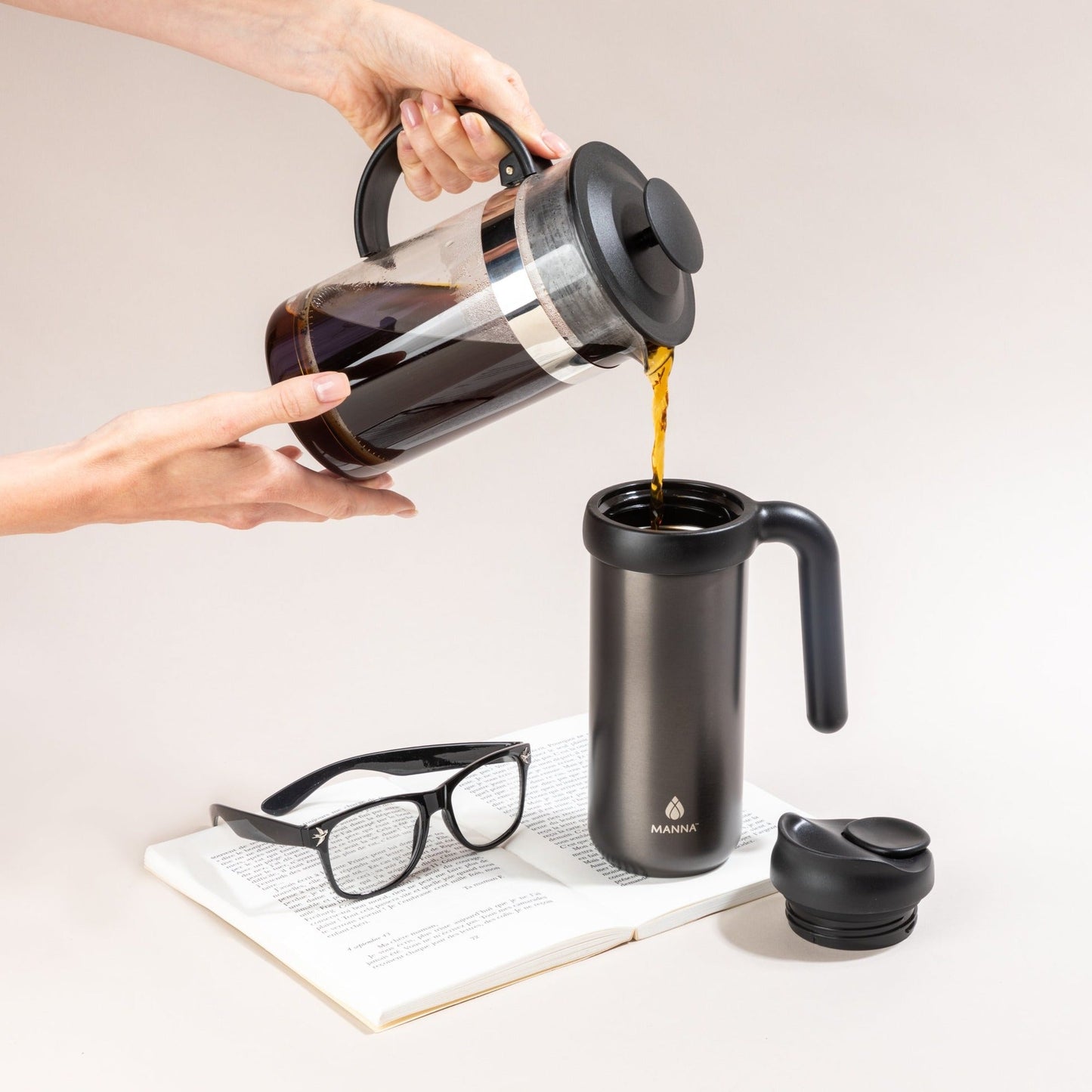 16-oz-mocha-travel-mug-r0 MAN_Website_Mocha_L_03.jpg